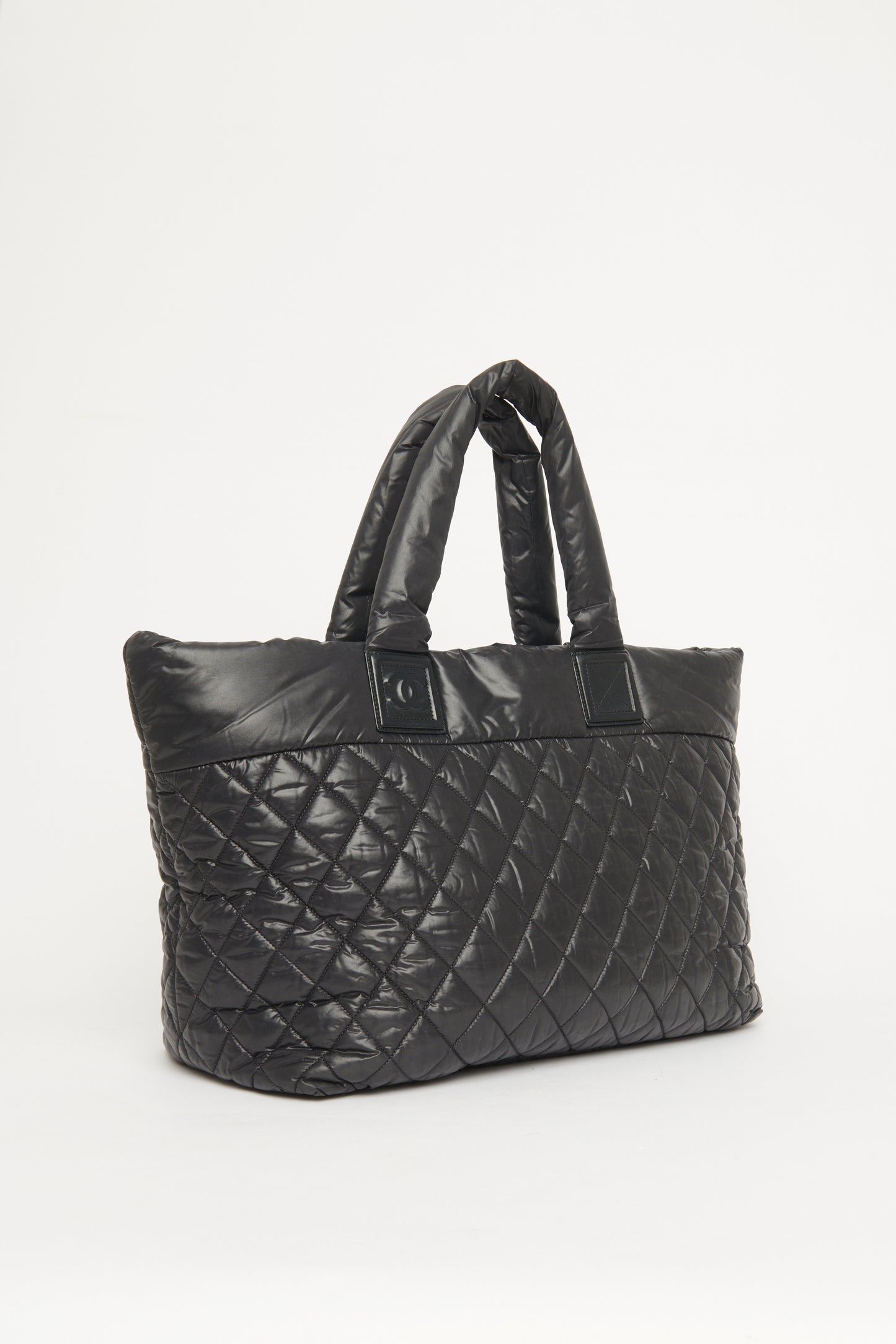 2013 Black Nylon Coco Cocoon Quilted Preowned Shoulder Bag