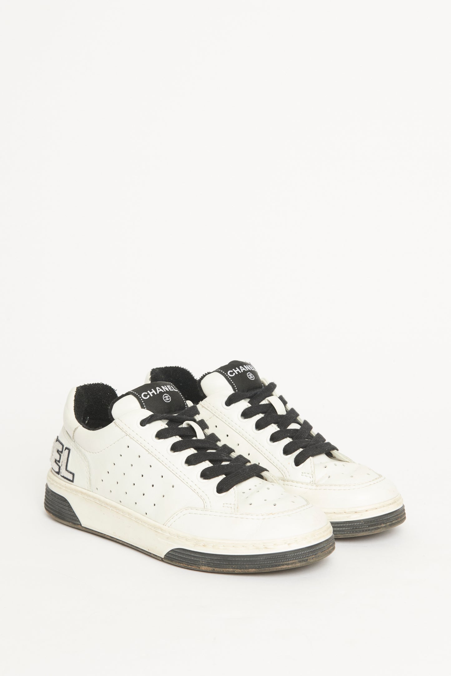 White Leather Perforated Logo Preowned trainer