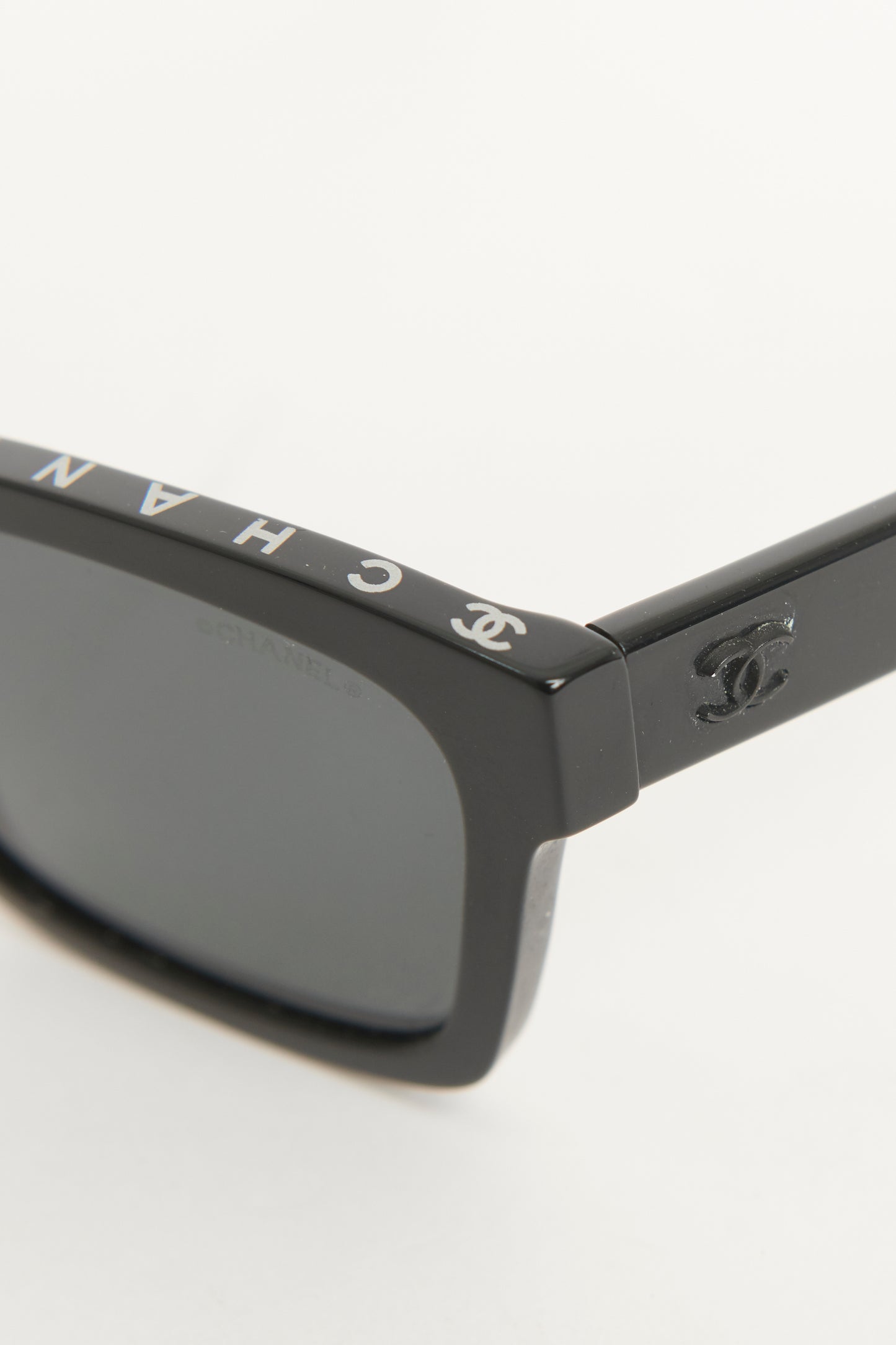 Black Acetate Square Framed Preowned Sunglasses