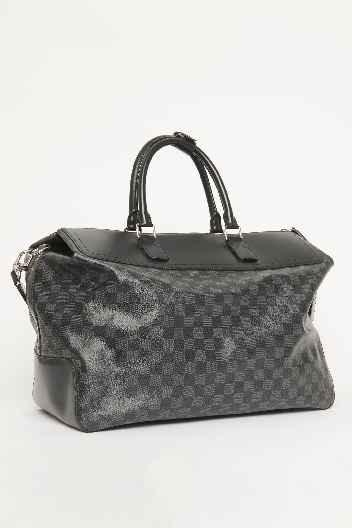 2013 Damier Graphite Neo Greenwich Preowned Travel Bag