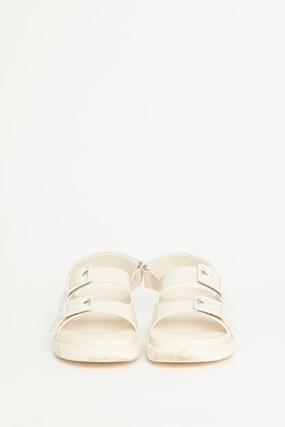 2022 White Rubber Double Buckle Isla Preowned Sandals