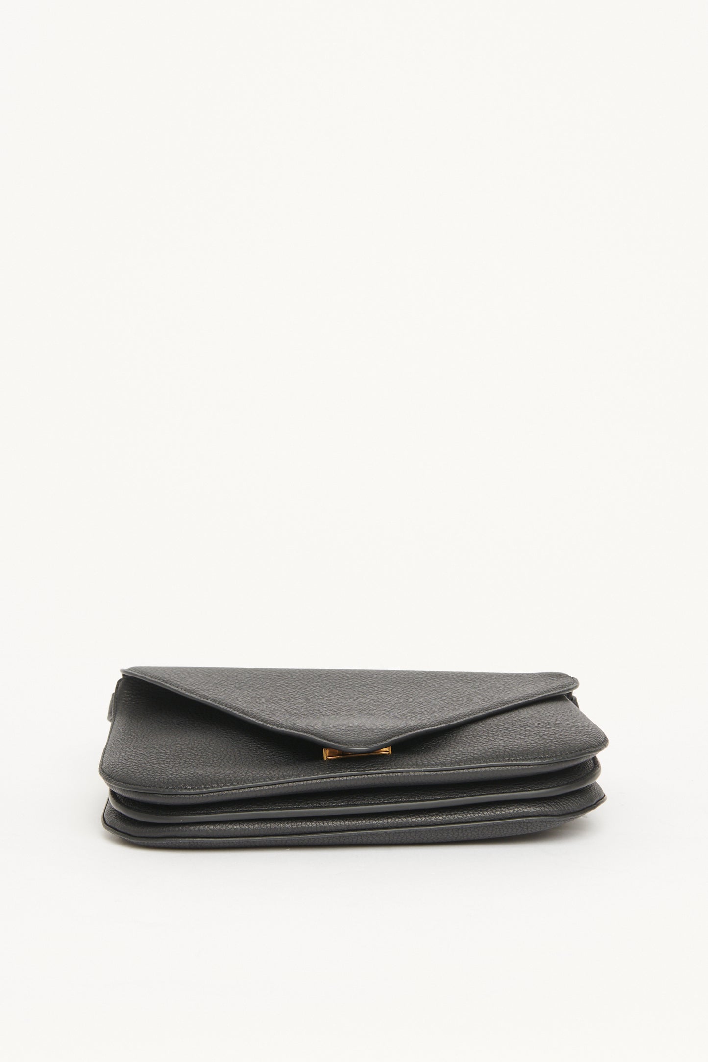 Black Grained Leather Preowned Mount Envelope Shoulder Bag