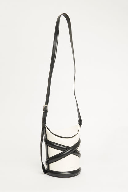 2021 White Leather Preowned Small Curve Bucket Bag