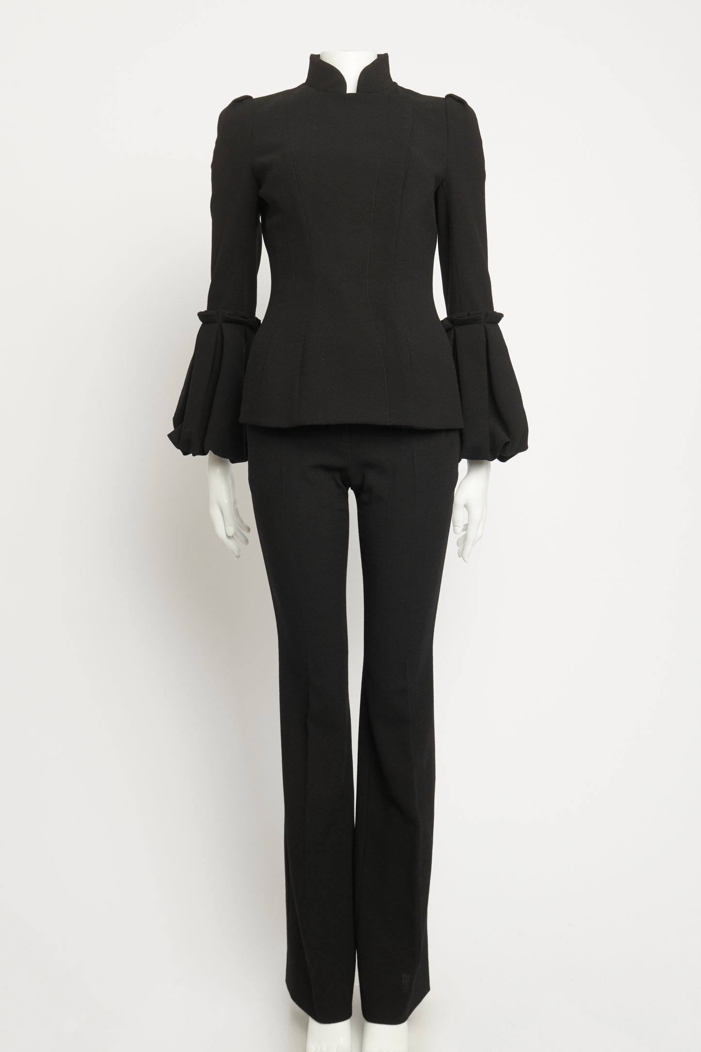 2013 Black Wool Ruffle Sleeve Flared Preowned Suit