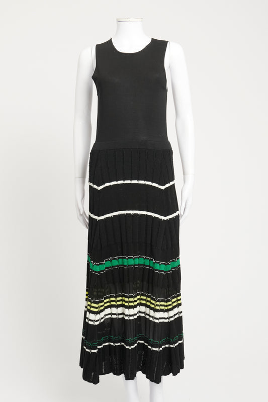 Black Sleeveless Striped Preowned Dress