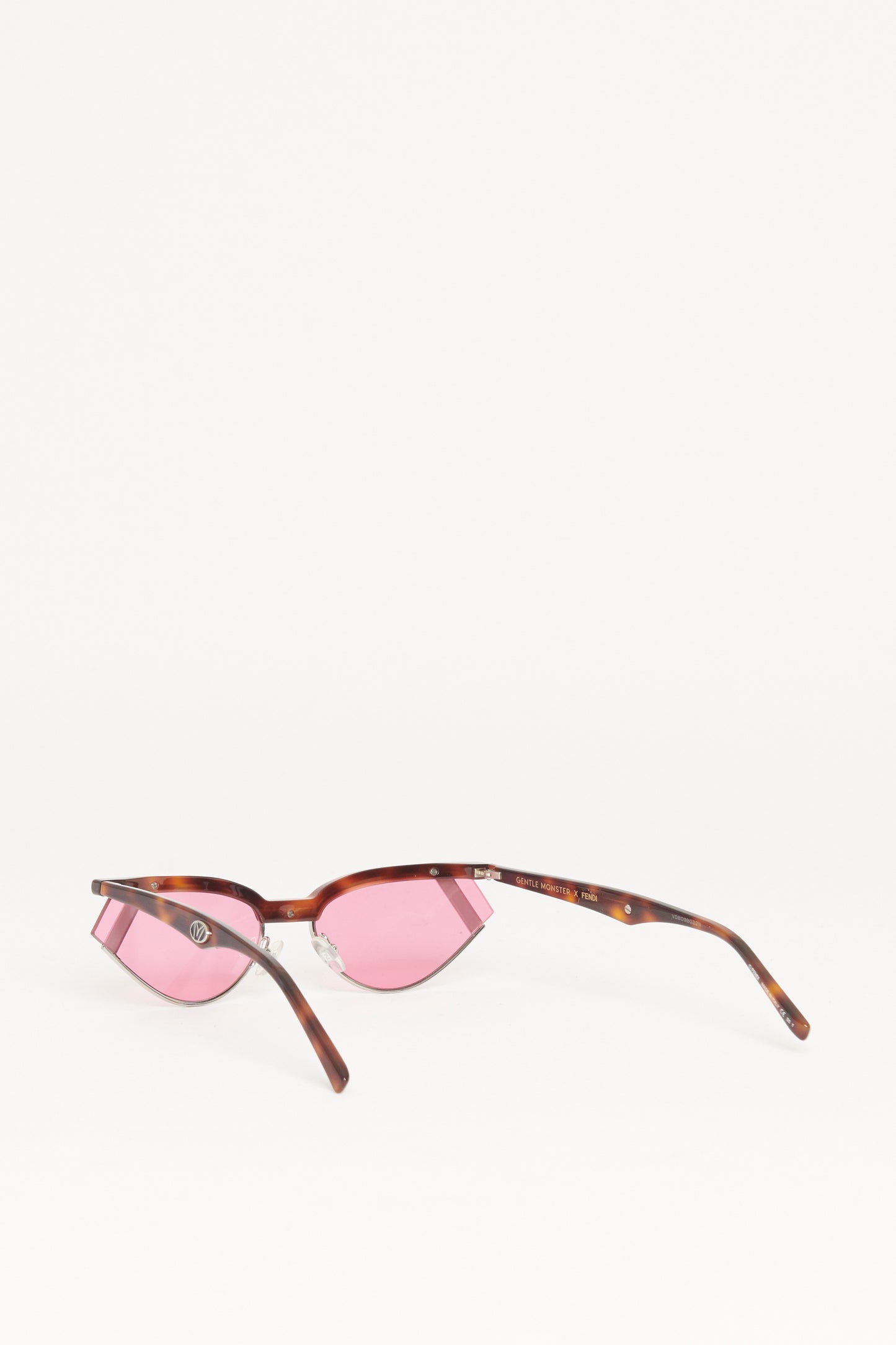 Brown and Pink Acetate Preowned Cat Eye Sunglasses