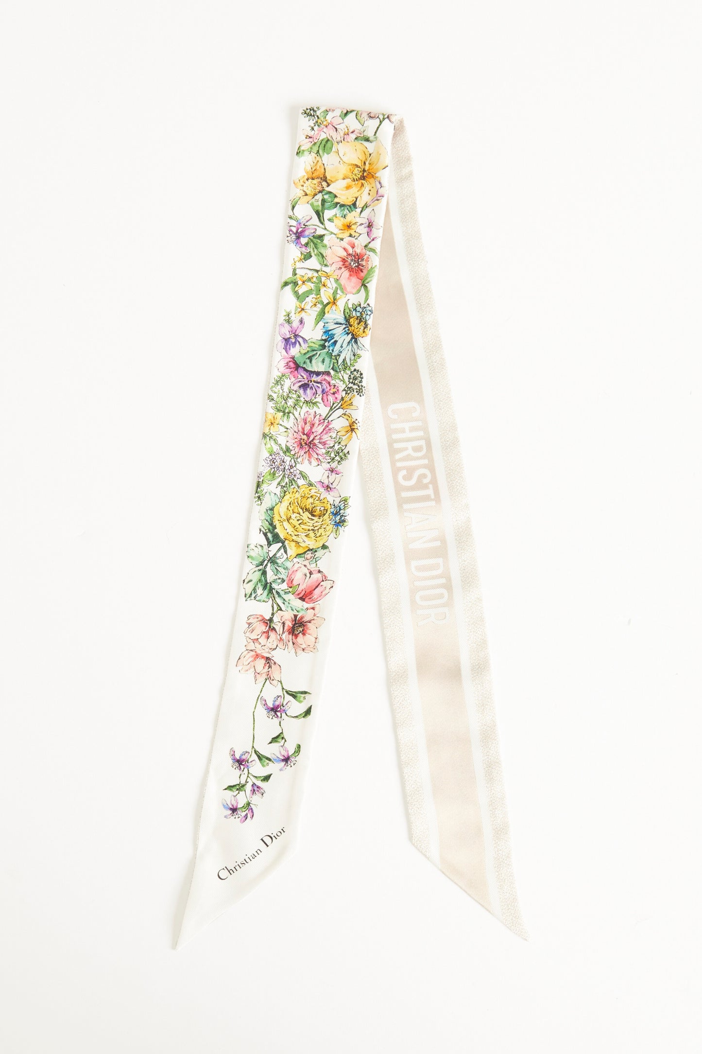 White Silk Preowned D-Floral Mitzah Twilly Scarf