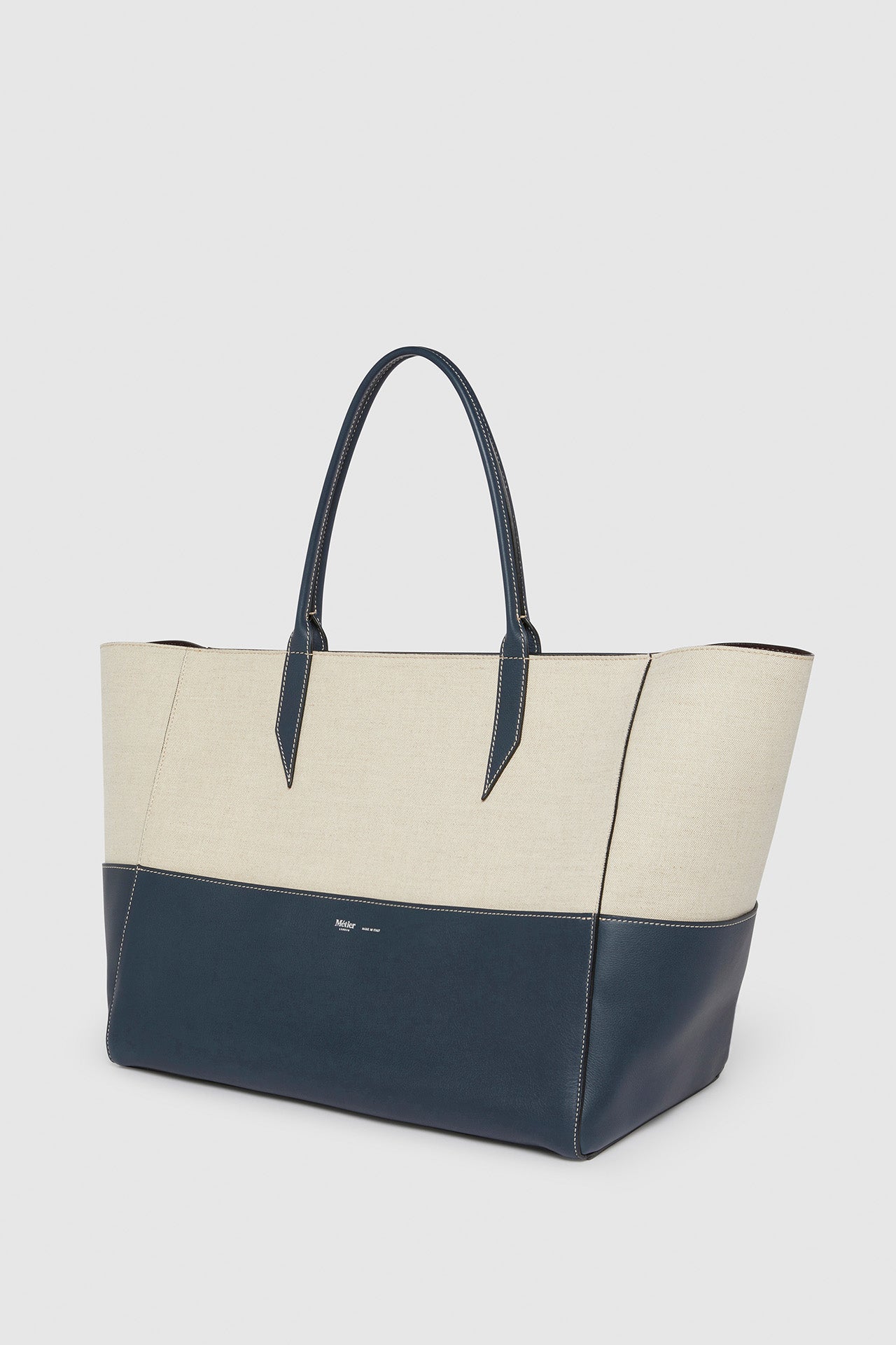 Gv medium smooth store leather shopper tote bag