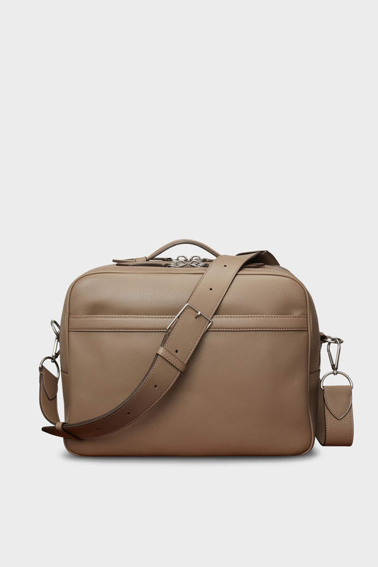 Taupe Wanderer Messenger