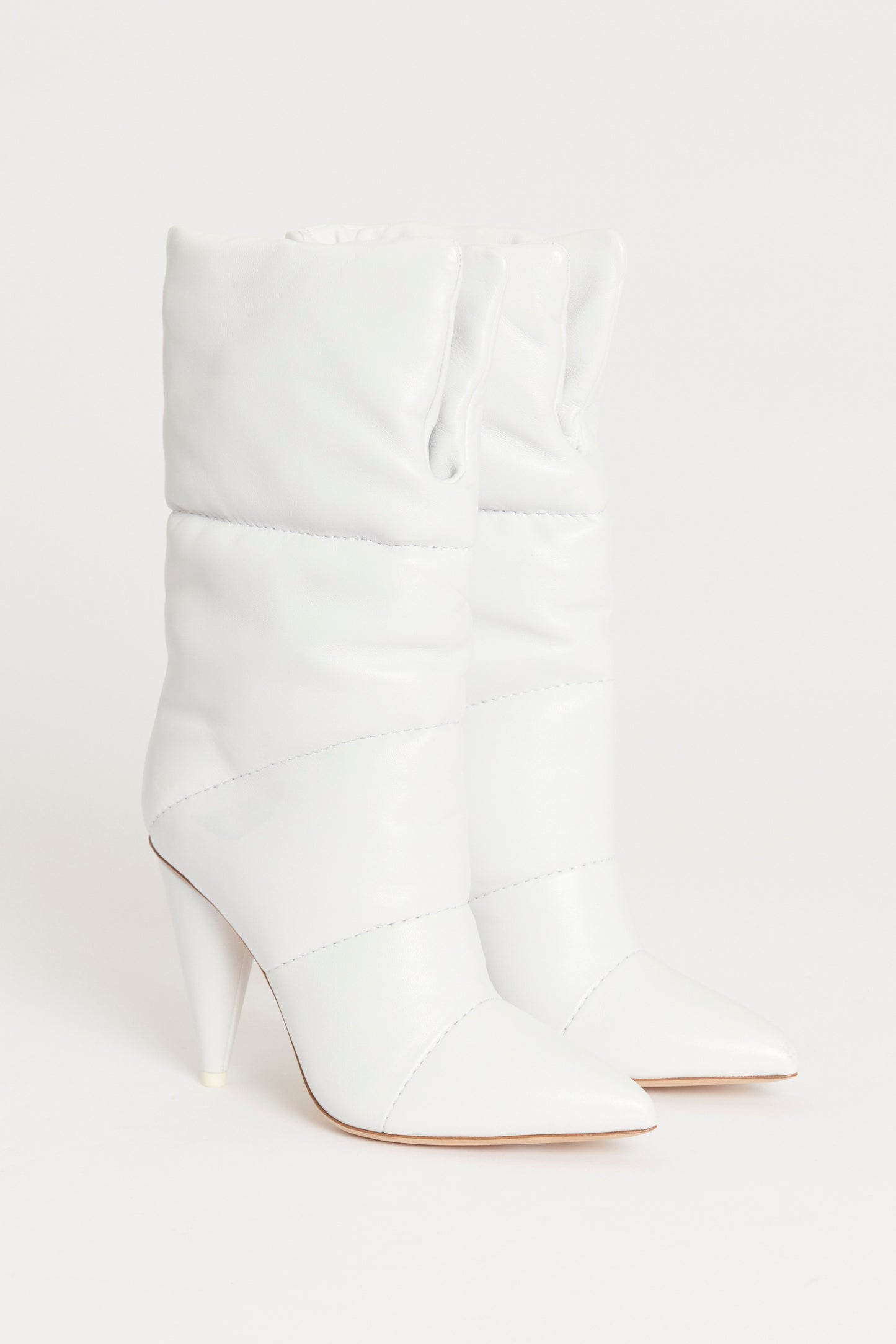 2018 White Leather Preowned Sara 100 Pointed Boots