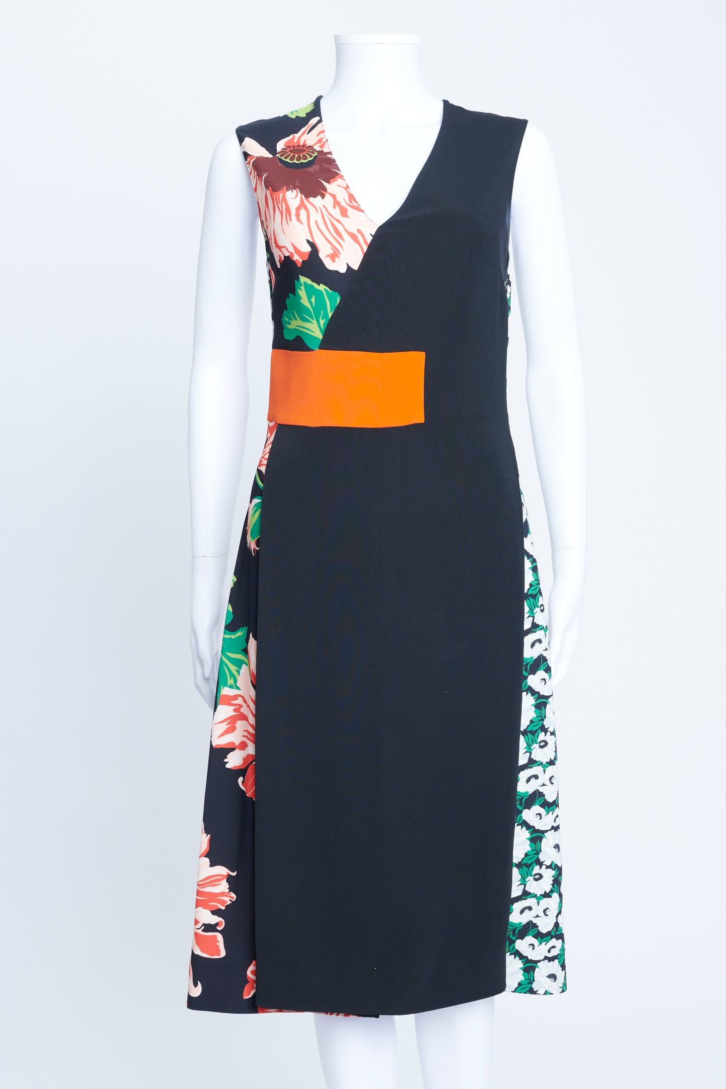 Black And Floral Crepe Panelled Sleeveless Dress