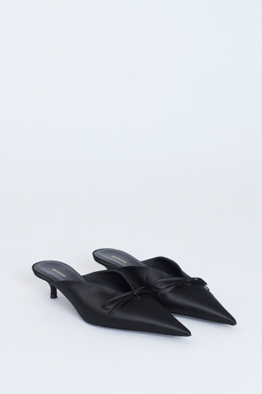 Black Silk Pointed Toe Preowned Mules (EU 39.5)