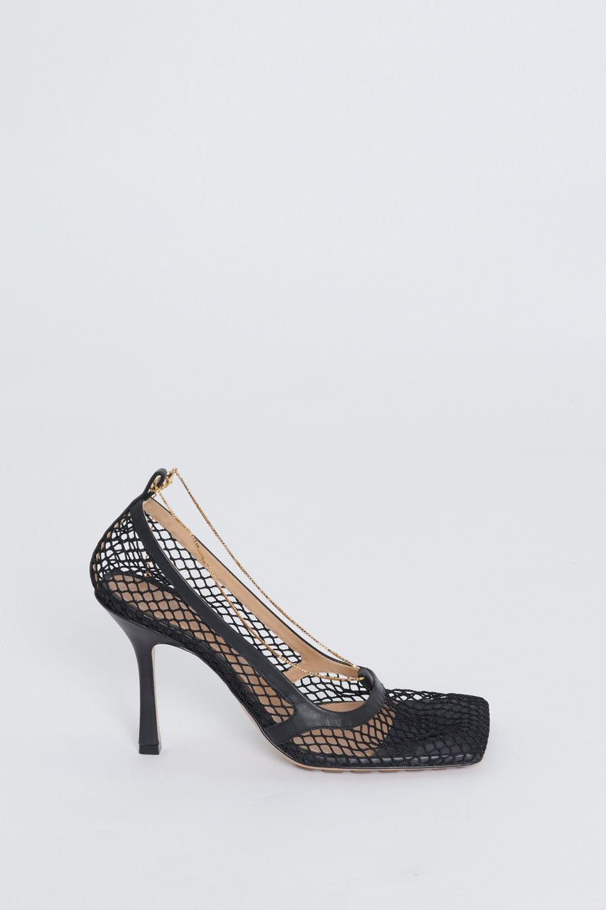 Black Net Stretch Preowned Pumps with Gold Chain