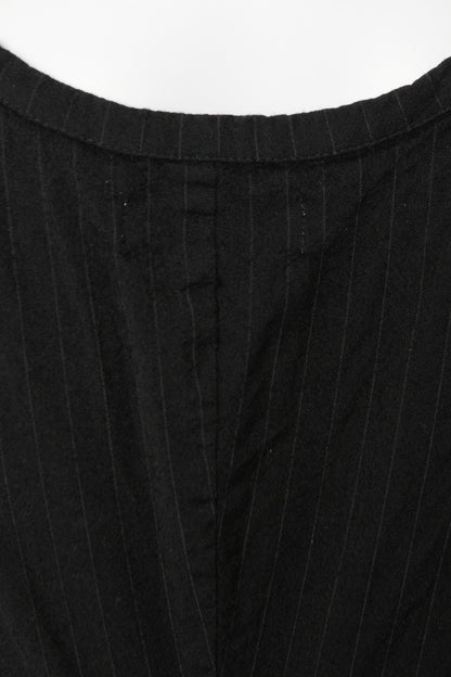 Black Fine Line Pattern Maxi Dress