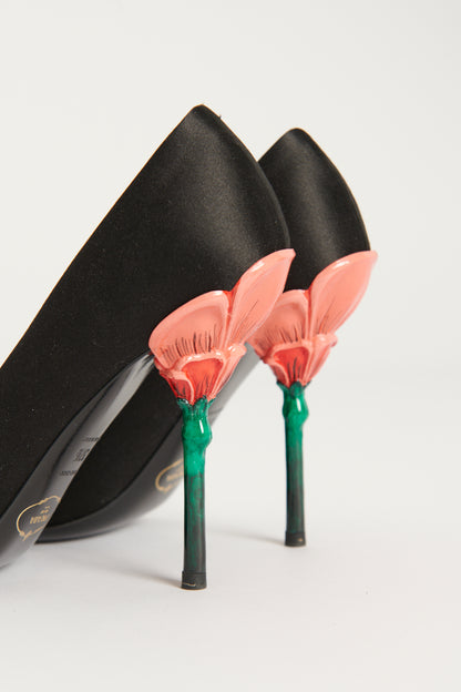 Fairy Collection Black Satin Flower Heel Preowned Pumps