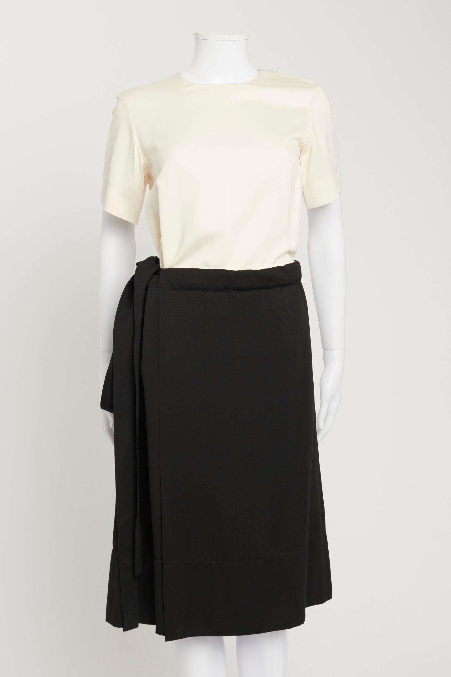 Ecru Preowned Shirt Dress with Contrast Black Silk Skirt