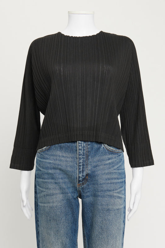 Black Pleated Wide Neck Cropped Shirt
