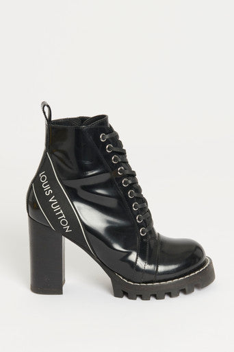 Black Polished Leather Star Trail Preowned Ankle Boots