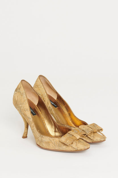Gold Brocade Bow Preowned Pumps