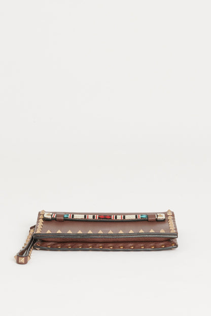 Brown Rockstud Leather Preowned Clutch Bag