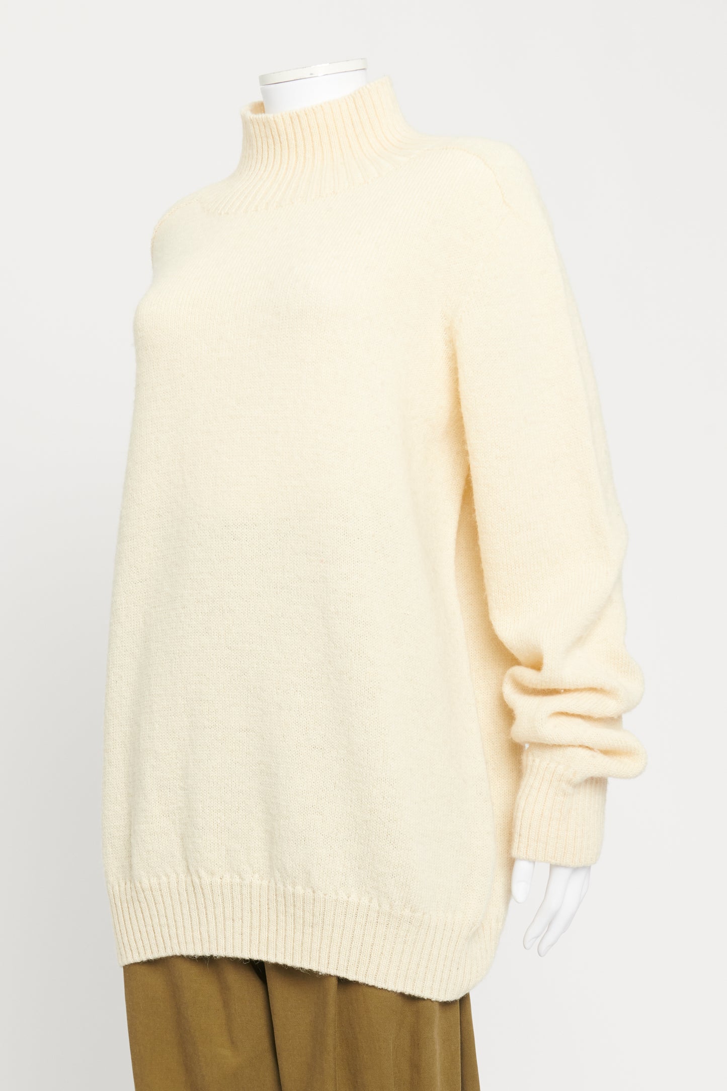 Cream Knitted Wool Preowned Turtleneck Jumper