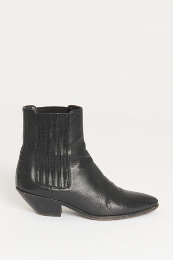 Black Leather Preowned Pointed Toe Ankle Boots
