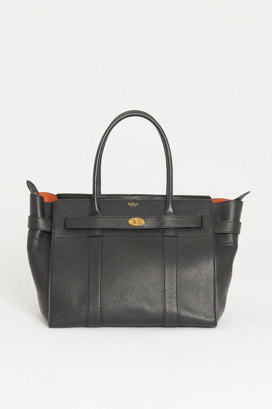 Black Leather Zipped Bayswater Preowned Bag