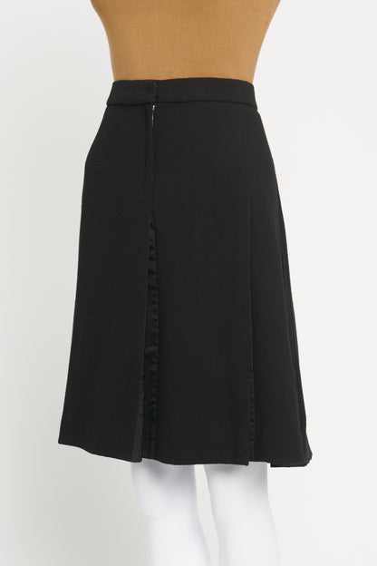 Black Wool Pleated Preowned Knee Skirt