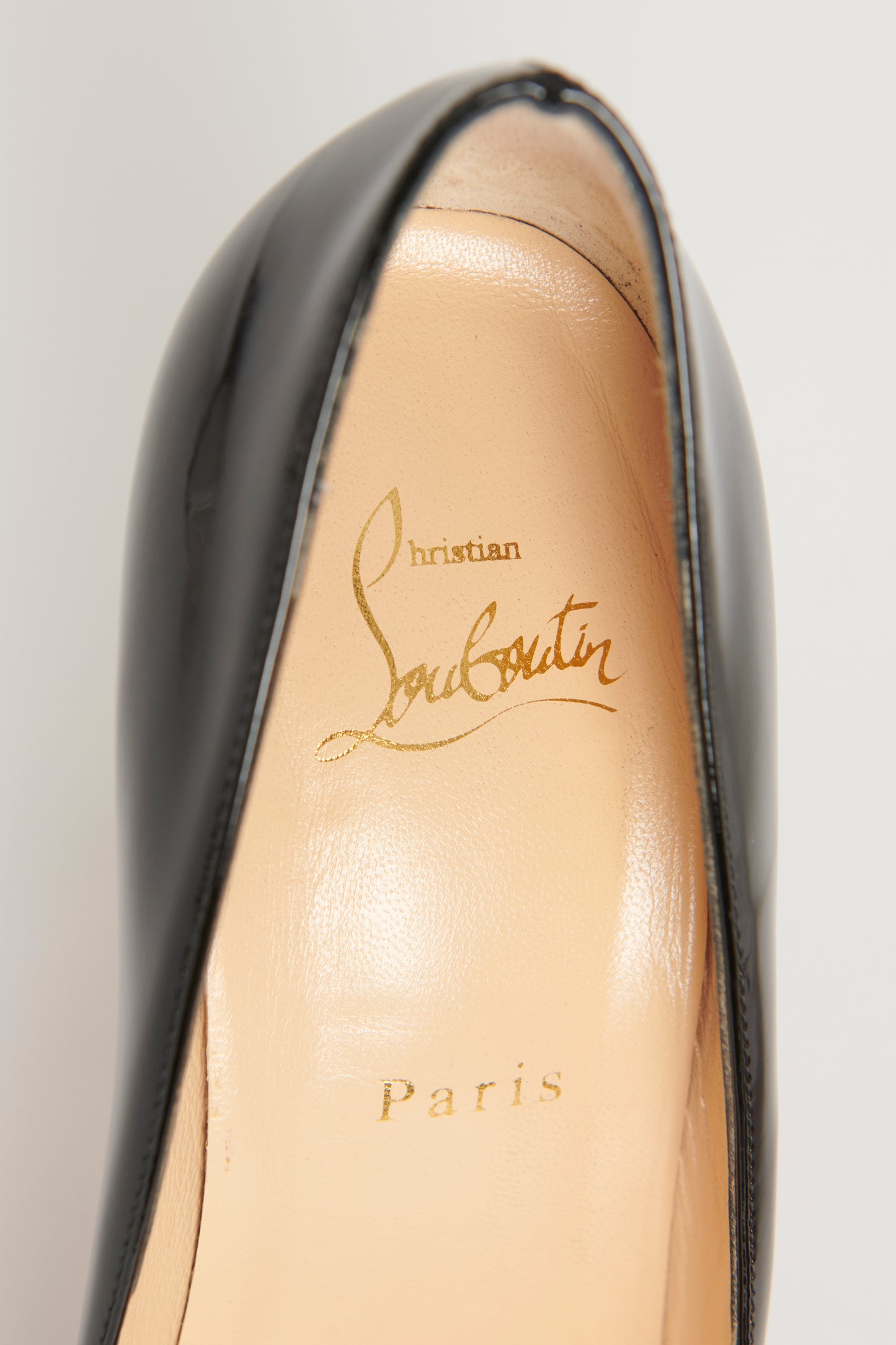 Christian Louboutin Doracora 100 Patent Preowned High Heels