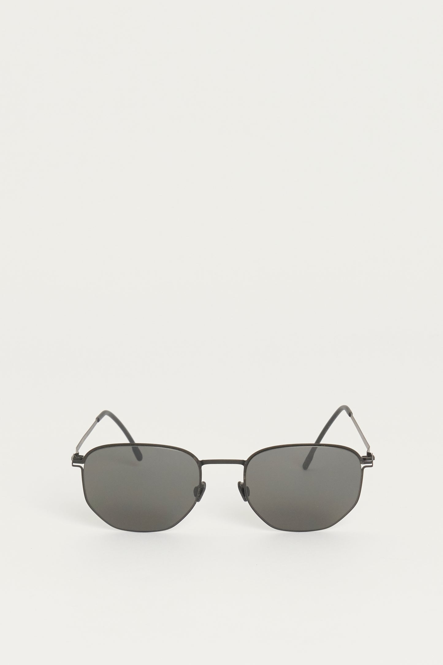 Black Lite Sun Rani Preowned Sunglasses
