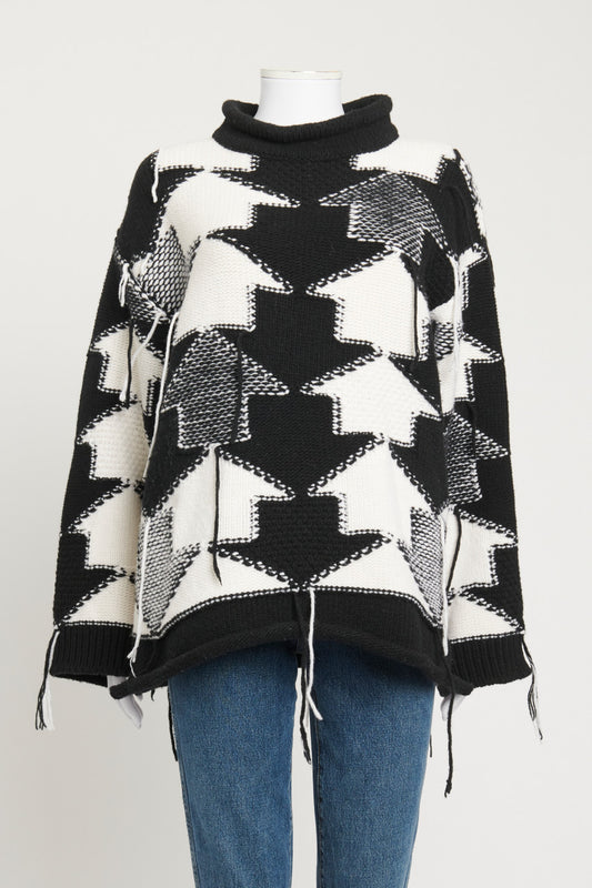 Black and White Wool Arrow Preowned Jumper