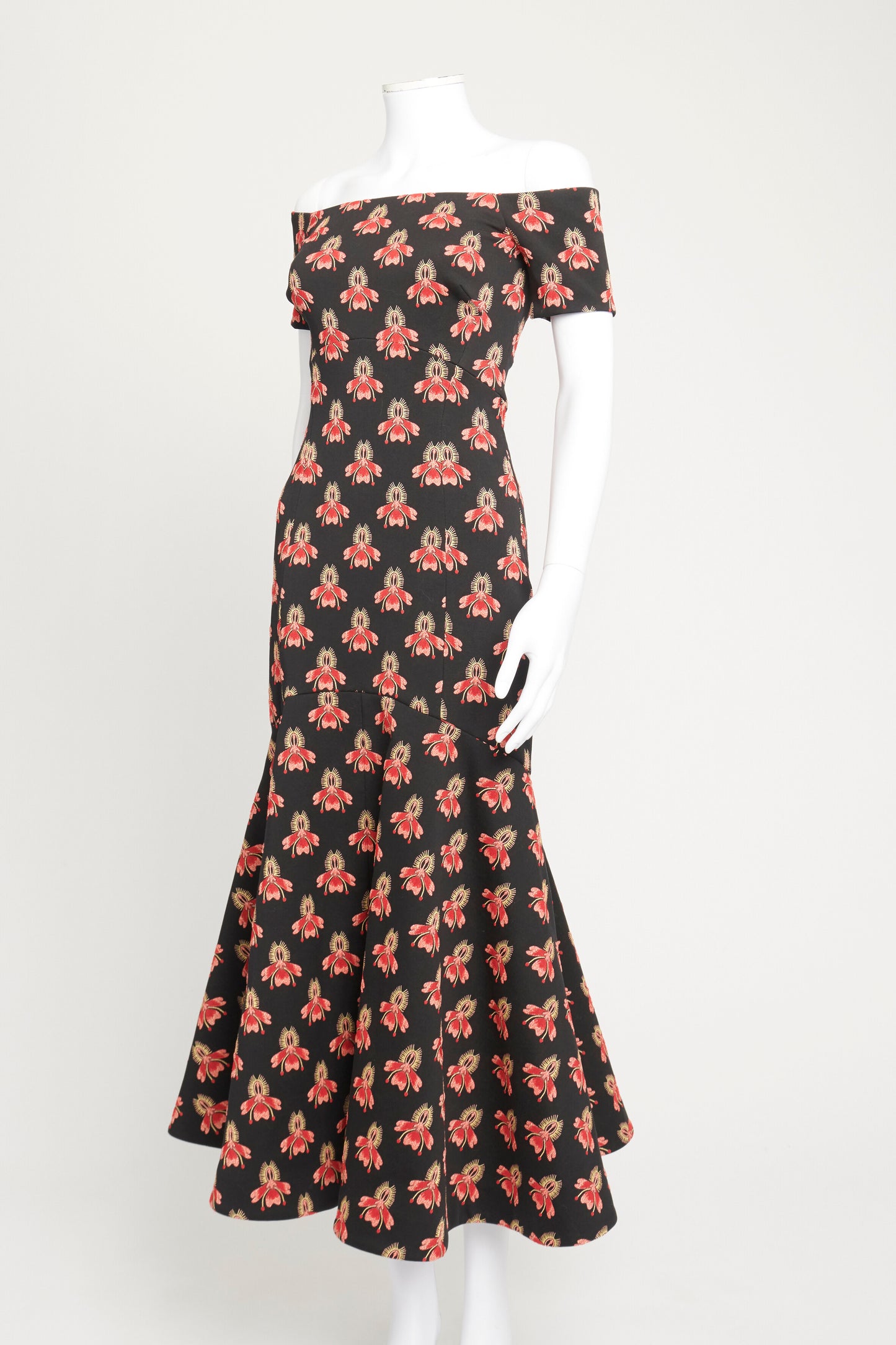 Resort 2018 Black Botanical Embroidery Preowned Maxi Dress