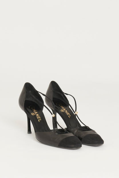 Black Heeled Preloved Sandals With Suede Heels And Vamps
