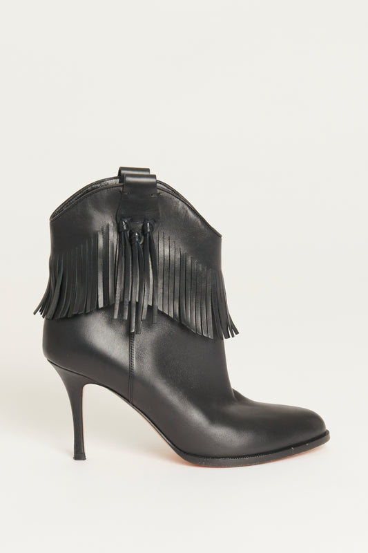Black Leather Preowned Ankle Boots With Fringes