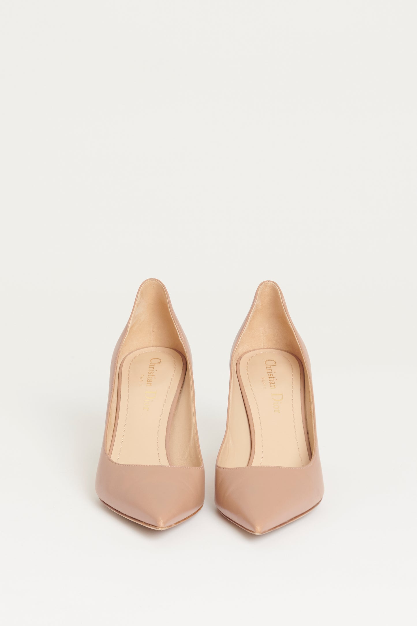 D-Moi Nude Pointed Toe Preowned Pumps Heels