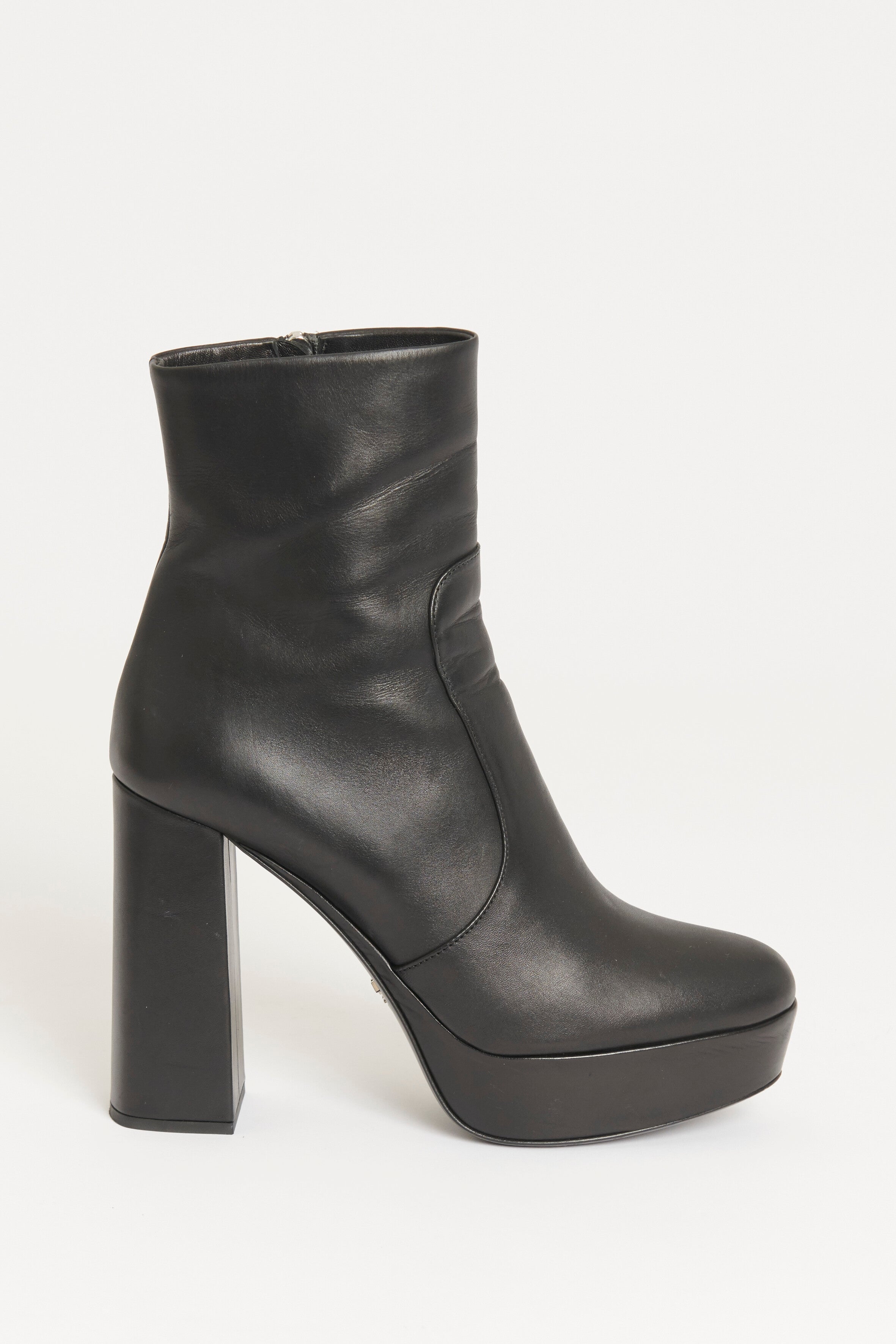 Black Leather Preowned Block Heel Boots Reluxe Fashion