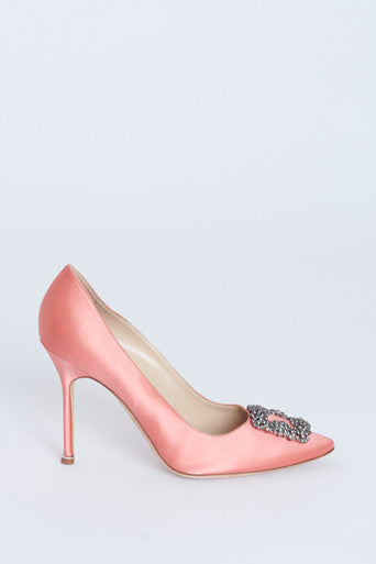 Peach Satin Hangisi 105 Preowned Pumps With Pointed Toe