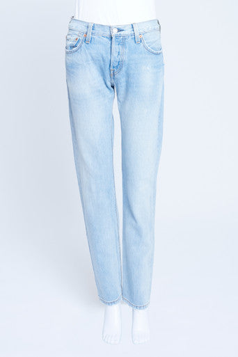 501 Mid Rise Straight Leg Jeans With Distressed Detail